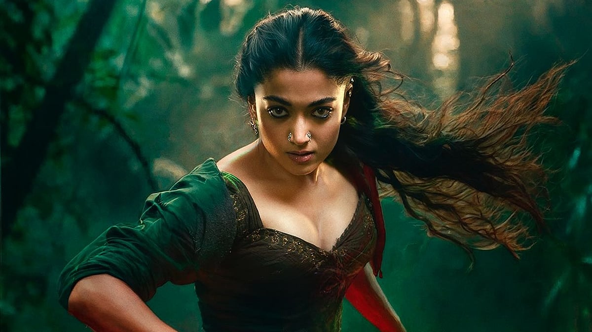 ‘থামা’ সিনেমার পোস্টারে রাশমিকা। আইএমডিবি