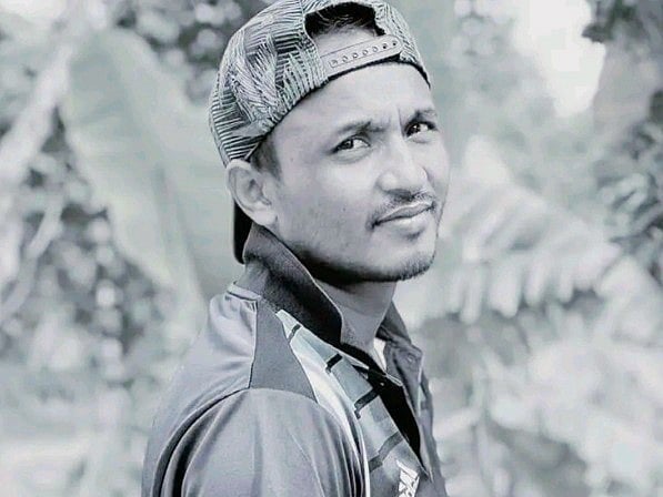 নাহিদ খান