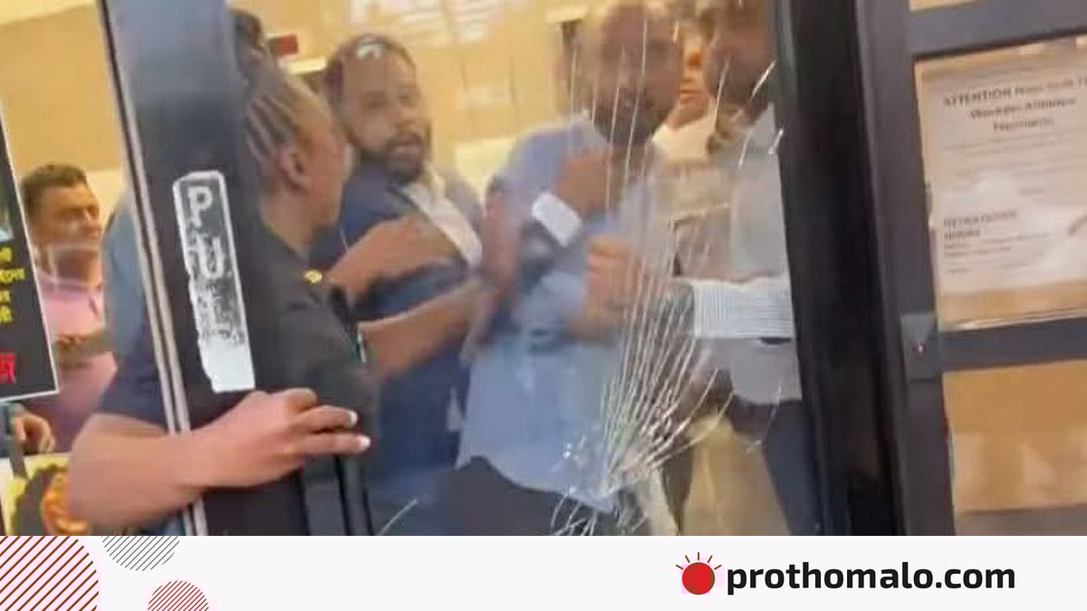 Erkak it uslubidan yiroqlashmoqda Surat boylab Xitoy ayollar mushuk