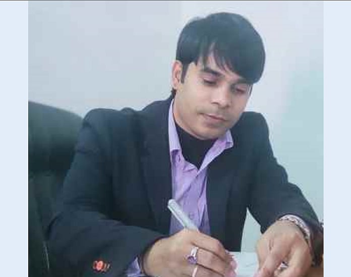 শিক্ষার্থীদের আন্দোলনের মুখে নর্থ বেঙ্গল ইন্টারন্যাশনাল ইউনিভার্সিটির প্রক্টরকে বহিষ্কার করা হয়েছে