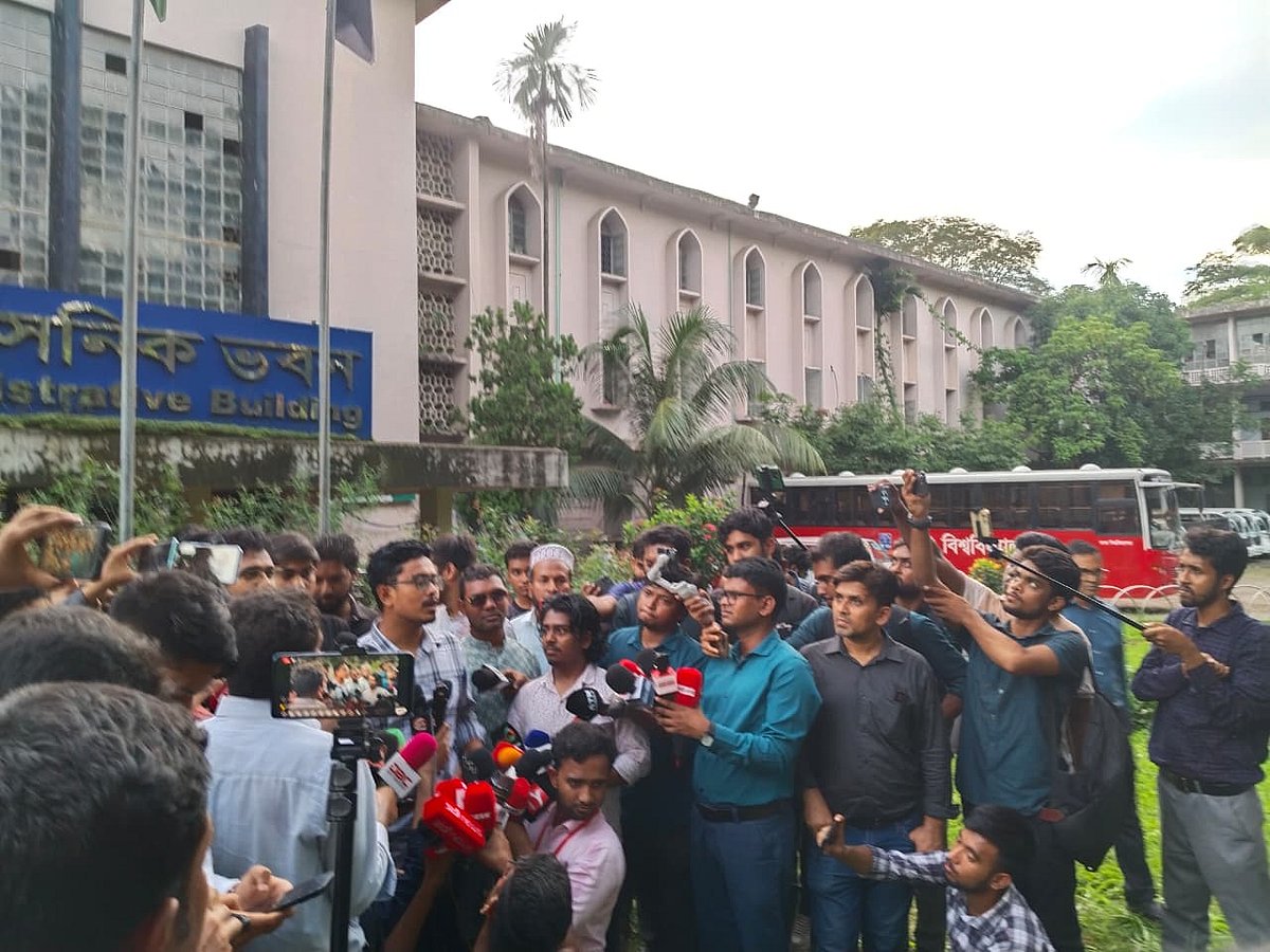 একটি ছাত্রসংগঠন যখন যা করছে সেটিই নীতিমালা হয়ে যাচ্ছে, অভিযোগ শিবিরের