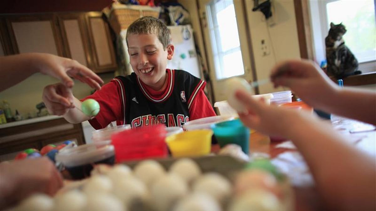 অটিজম আক্রান্ত শিশুর সংখ্যা বৃদ্ধির কারণ জানার চেষ্টা করছেন বিজ্ঞানীরা