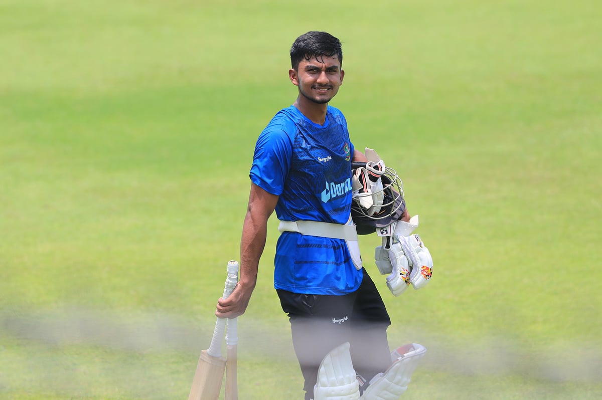 শাহাদাত হোসেন