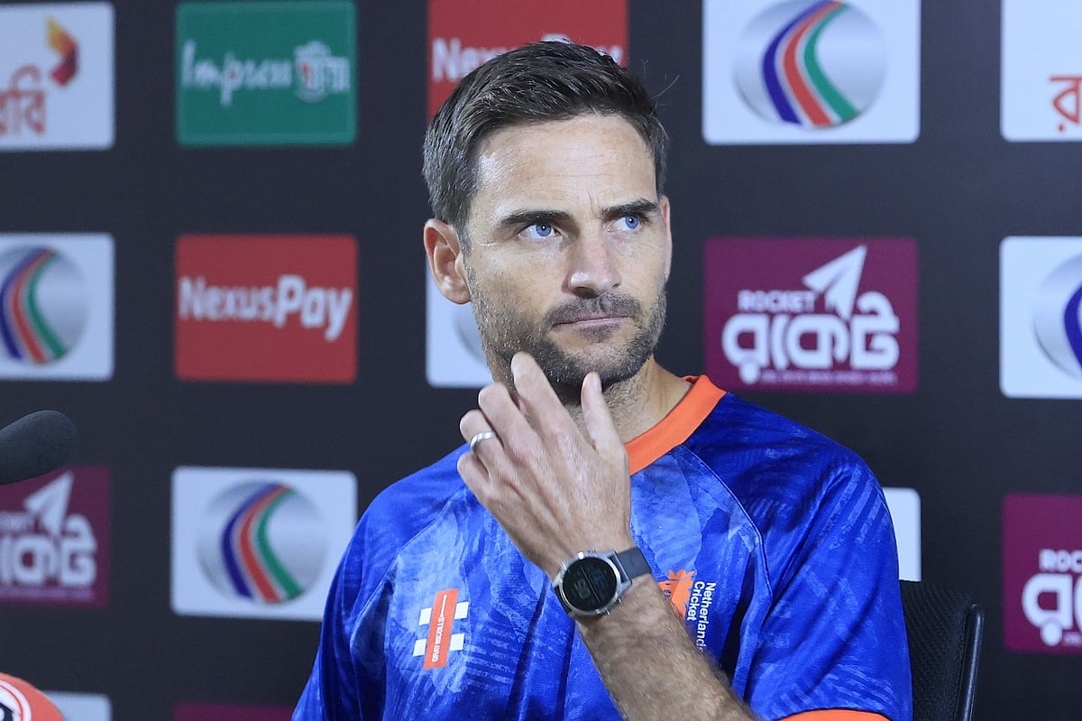 নেদারল্যান্ডসের প্রধান কোচ রায়ান কুক