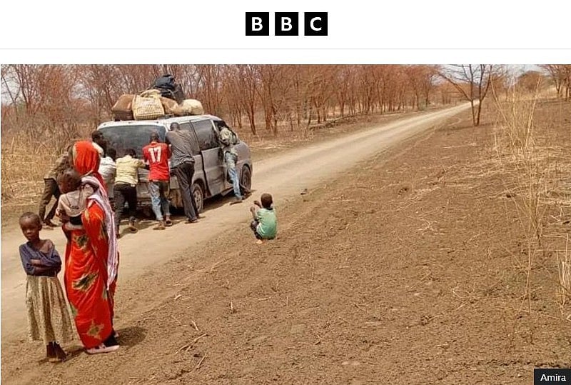 আমিরাদের যাত্রাপথের রাস্তাঘাট ছিল ভাঙাচোরা। যাত্রাপথে মোট তিনবার গাড়ি বিকল হয়