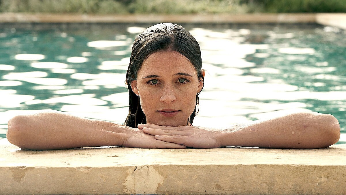 ‘ফল ফর মি’ সিনেমার দৃশ্য। নেটফ্লিক্স