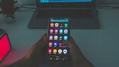 ডেভেলপারদের জন্য নতুন নীতিমালা চালু করেছে গুগল