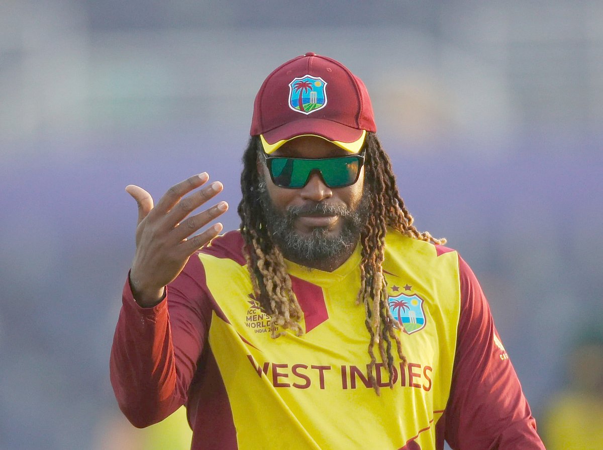 স্বীকৃত টি–টোয়েন্টিতে সবচেয়ে বেশি রান ক্রিস গেইলের