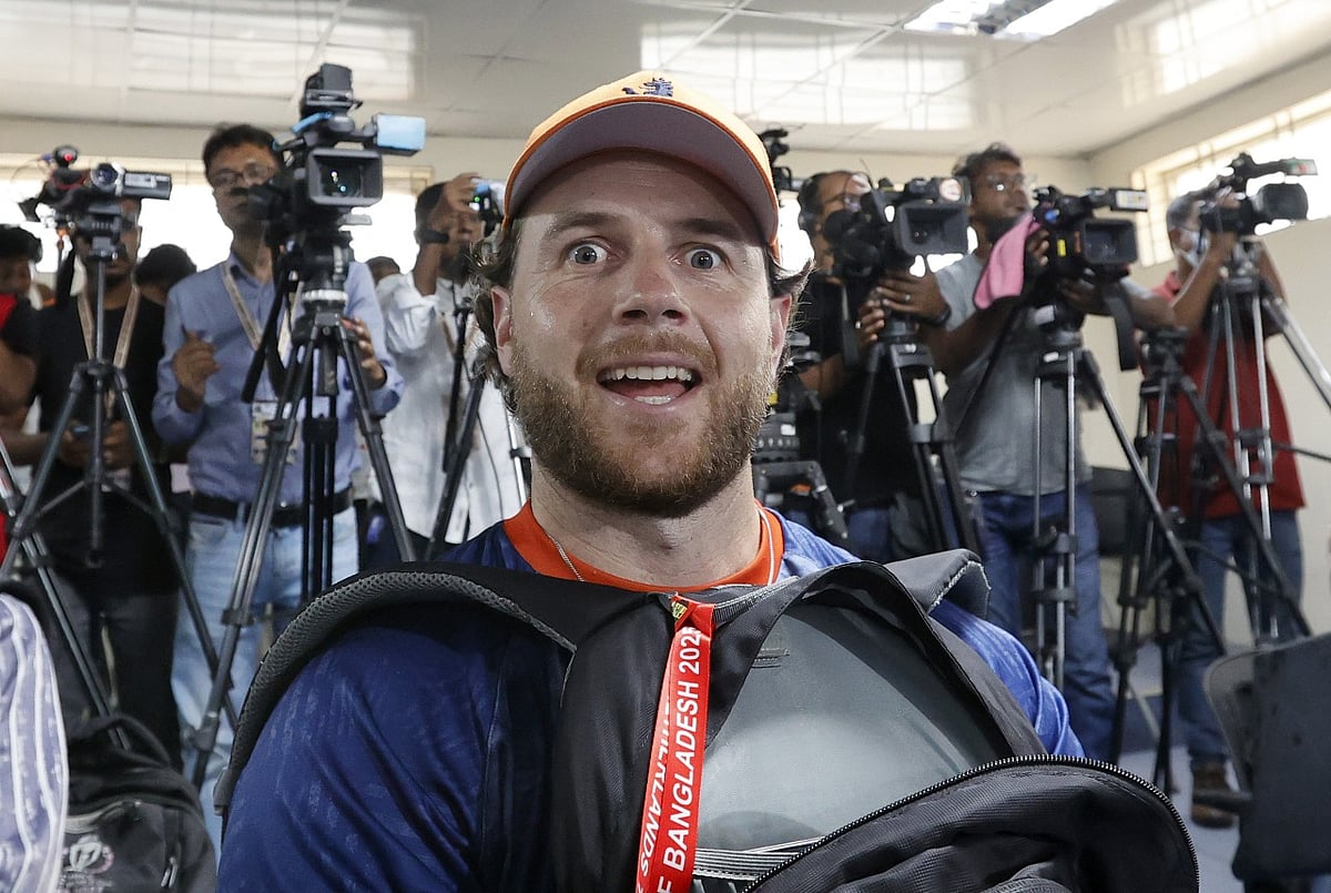 সিলেট আন্তর্জাতিক স্টেডিয়ামের সংবাদ সম্মেলন কক্ষে নেদারল্যান্ডসের ক্রিকেটার ম্যাক্স ও’ডাউড