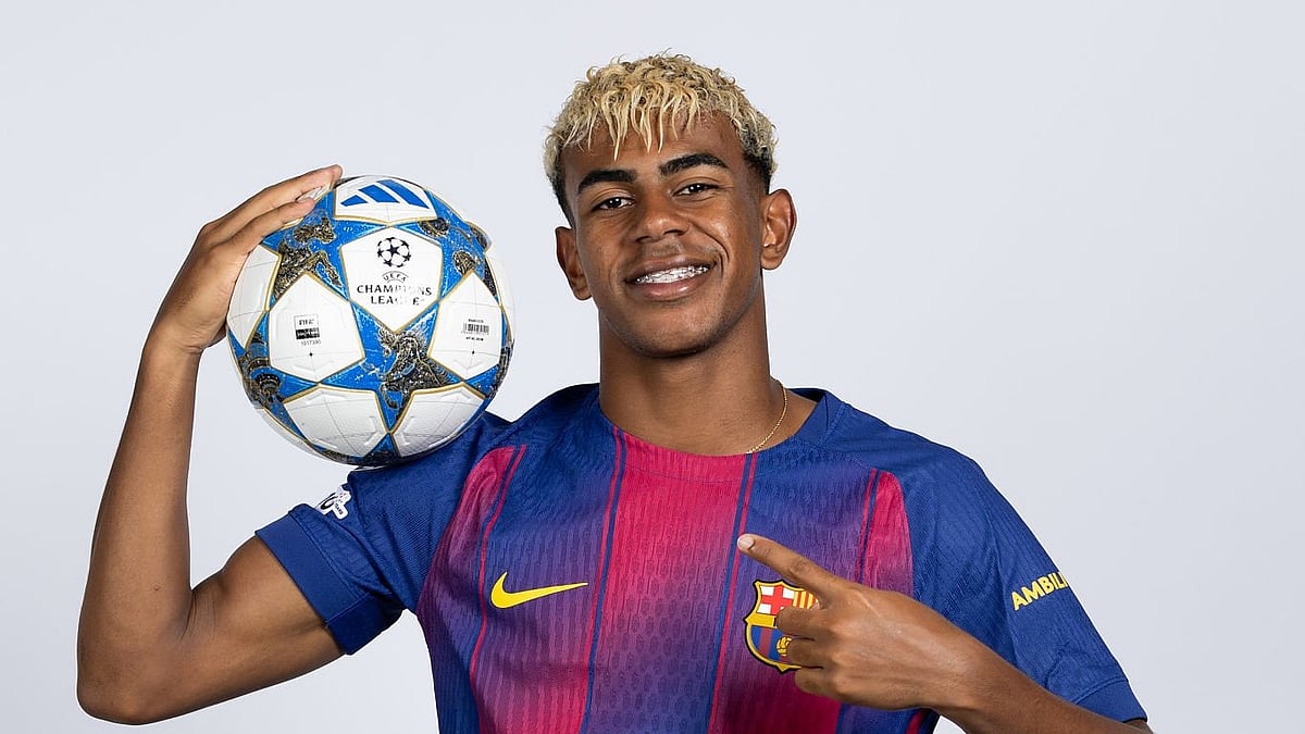 ফুটবলে এই সময়ের সেরা টিনএজার লামিনে ইয়ামাল