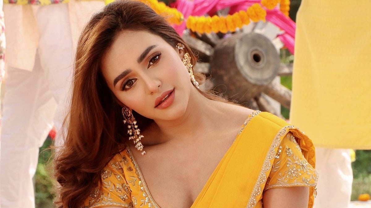 নুসরাত ফারিয়া