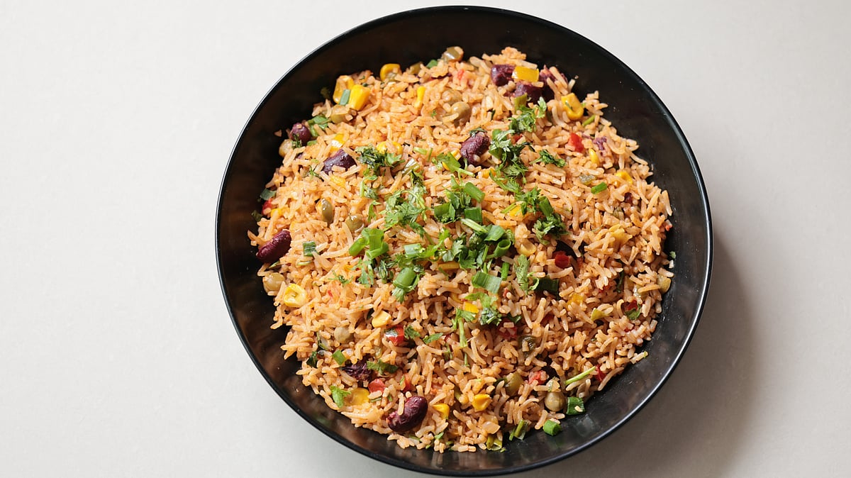 মেক্সিকান রাইস অ্যান্ড বিন