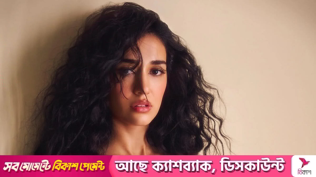 Chuqur tomoqli porno Xotinining sir aldash porno