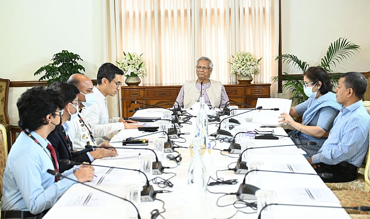 মিডার চেয়ারম্যান চৌধুরী আশিক মাহমুদ বিন হারুনের নেতৃত্বে আজ প্রধান উপদেষ্টা ড. ইউনূসের সঙ্গে সাক্ষাৎ করেন নবগঠিত মহেশখালী সমন্বিত উন্নয়ন কর্তৃপক্ষের (মিডা) সদস্যরা