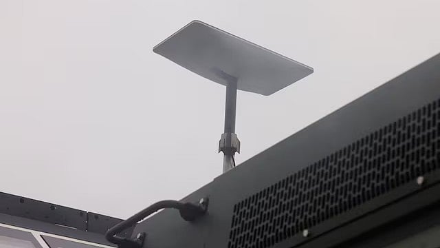 বাংলাদেশে স্টারলিংকের অনুমোদিত পুনর্বিক্রেতা হয়েছে রবি আজিয়াটা পিএলসি