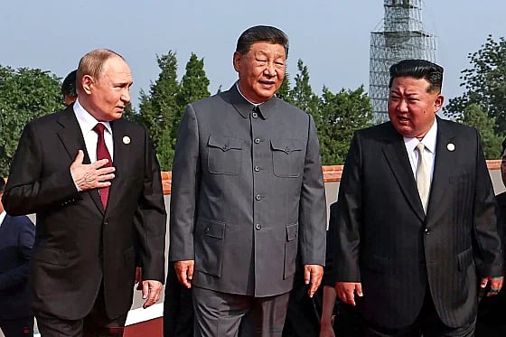 ভ্লাদিমির পুতিন, সি চিন পিং ও কিম জং উন