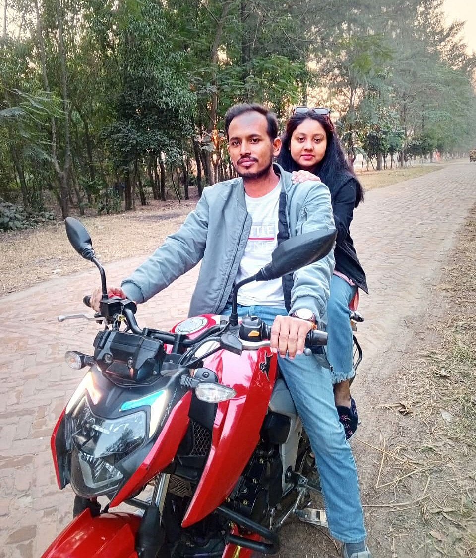 সঞ্জয় মণ্ডল ও শ্রাবন্তী ভাদুরী