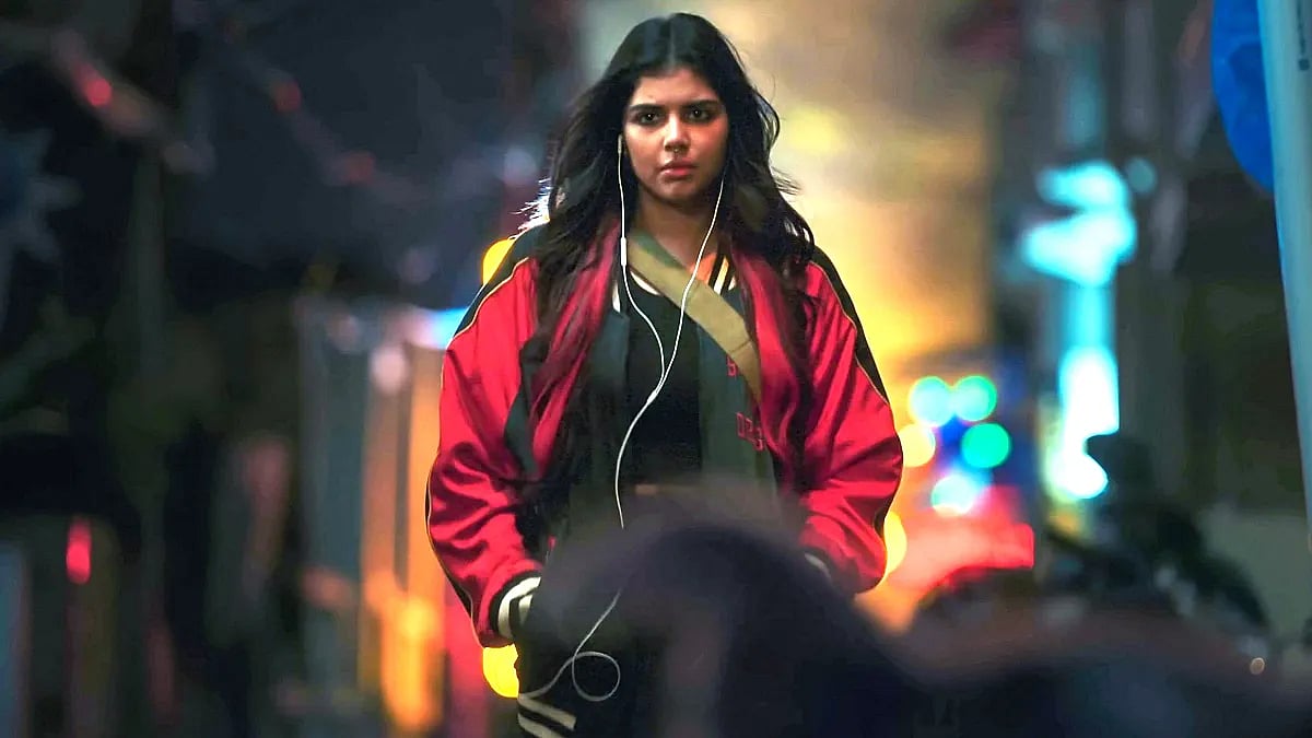 ‘লোকাহ চ্যাপ্টার ১: চন্দ্রা’ সিনেমায় কল্যাণী প্রিয়দর্শন। আইএমডিবি