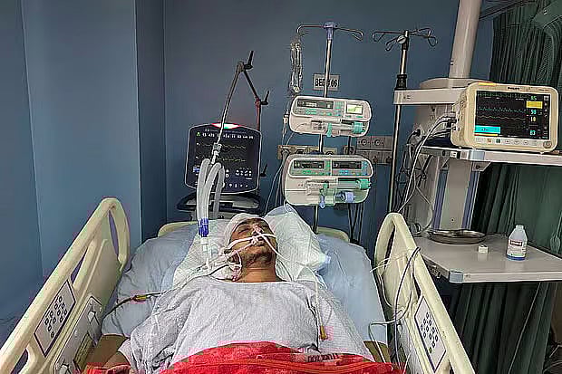 হাসপাতালের আইসিইউতে ইমতিয়াজ আহমেদ