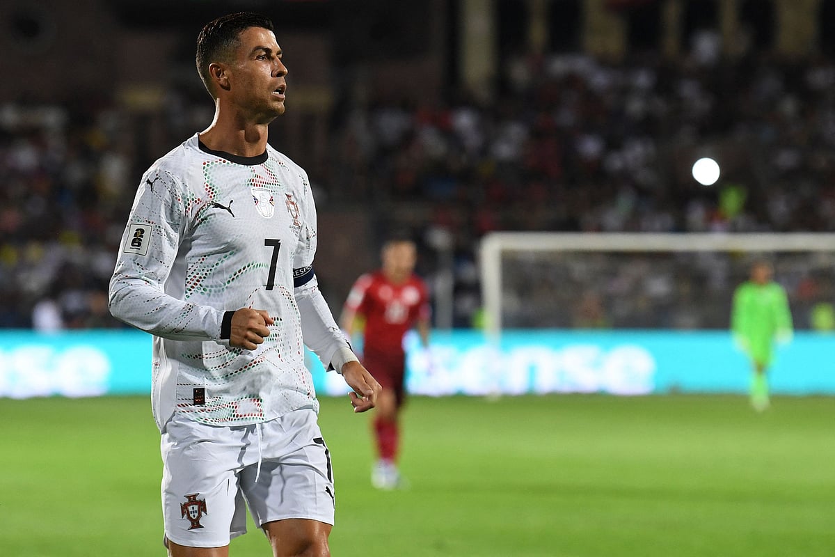 আর্মেনিয়ার বিপক্ষে জোড়া গোল করেছেন রোনালদো