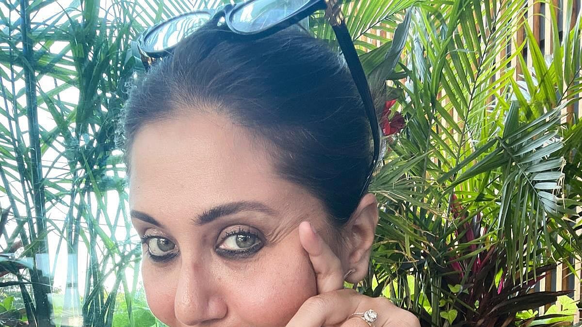 Onlayn porno guruhi anilingus