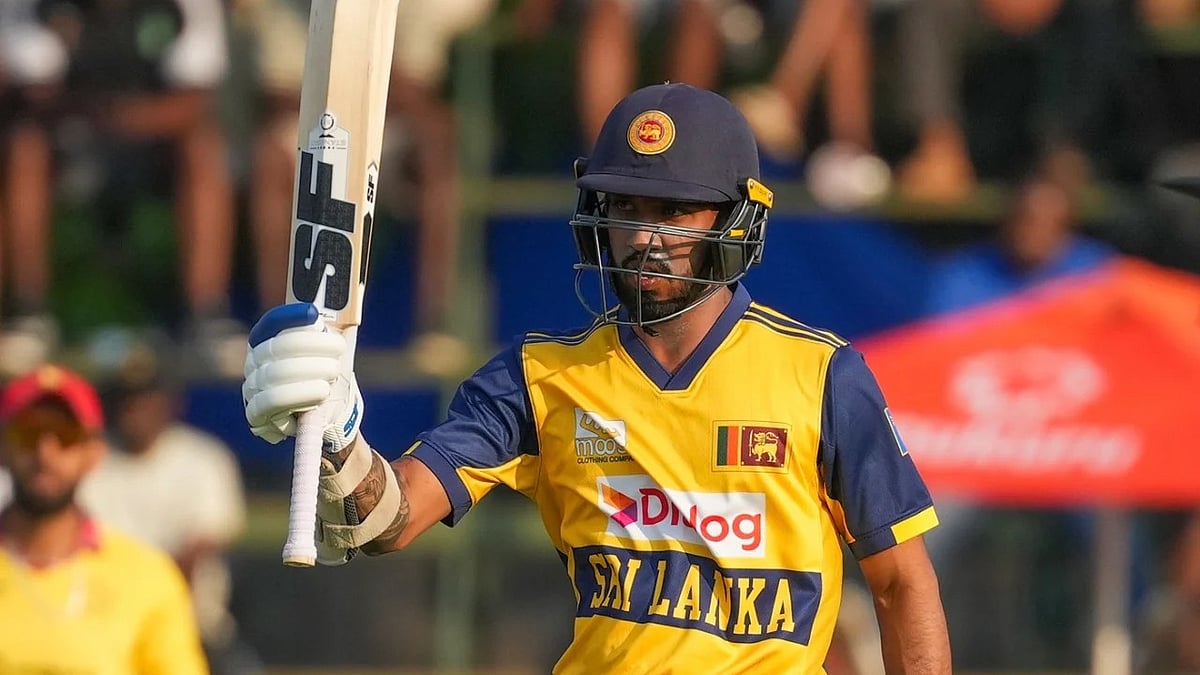 ফিফটির পর কামিল মিশারা