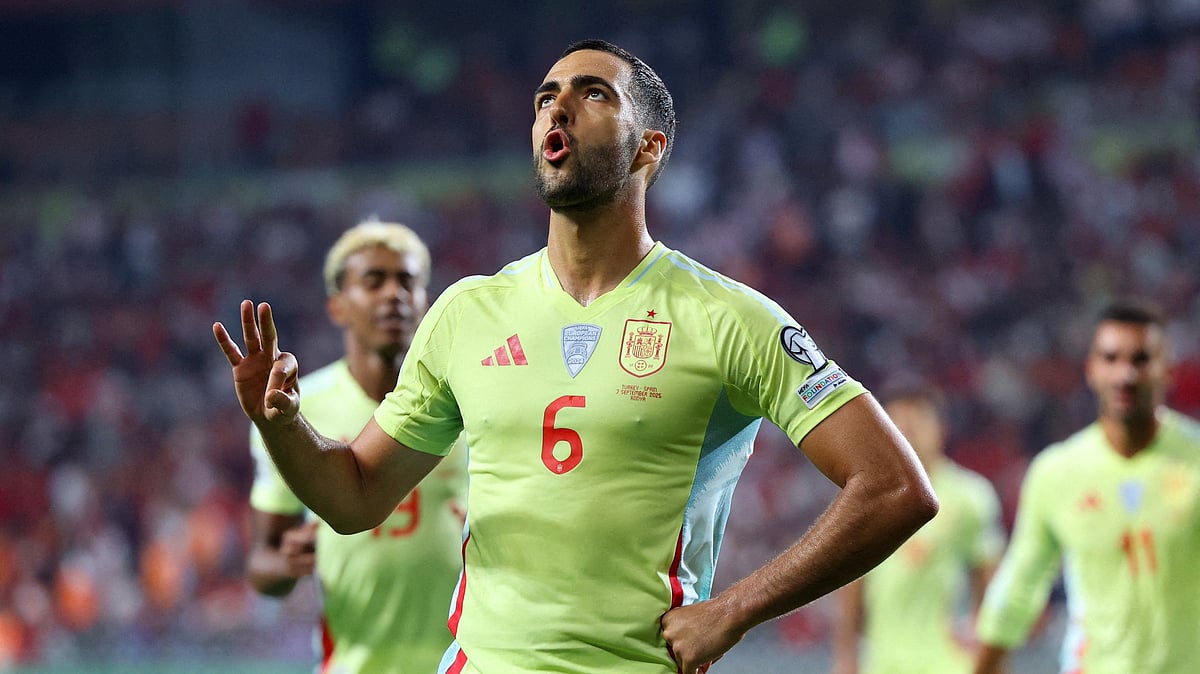 স্পেনের হয়ে হ্যাটট্রিক করা মিকেল মেরিনো