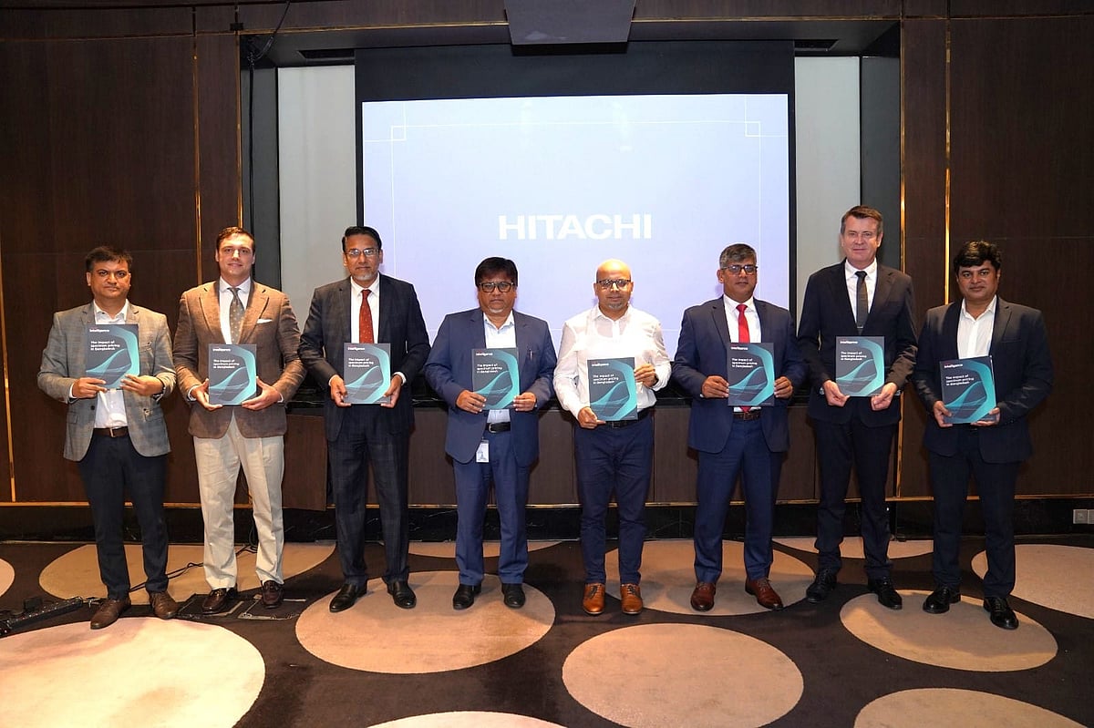 ‘বাংলাদেশে স্পেকট্রাম মূল্যের প্রভাব’ শীর্ষক গবেষণা প্রতিবেদনে বাংলাদেশে তরঙ্গের দামের বিষয়টি উঠে এসেছে। ঢাকা, ১০ সেপ্টেম্বর