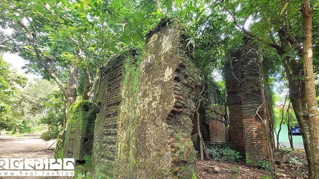 Stadionda seks filmini yuqori sifatda tomosha qiling Porno orgazm bilan silkindi