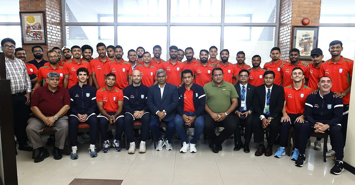 নেপালের ত্রিভুবন বিমানবন্দরে বাংলাদেশ ফুটবল দল