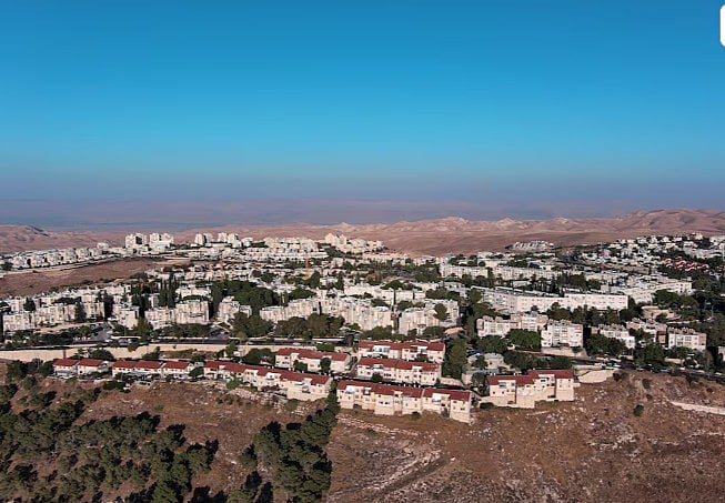 ইসরায়েলের দখল করা পশ্চিম তীরে ইহুদিদের অবৈধ মালে আদুমিম বসতি