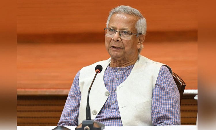 প্রধান উপদেষ্টা অধ্যাপক মুহাম্মদ ইউনূস আজ রোববার রাজধানীর ফরেন সার্ভিস একাডেমিতে রাজনৈতিক দলগুলোর সঙ্গে জাতীয় ঐকমত্য কমিশনের চলমান সংলাপে বক্তব্য দেন