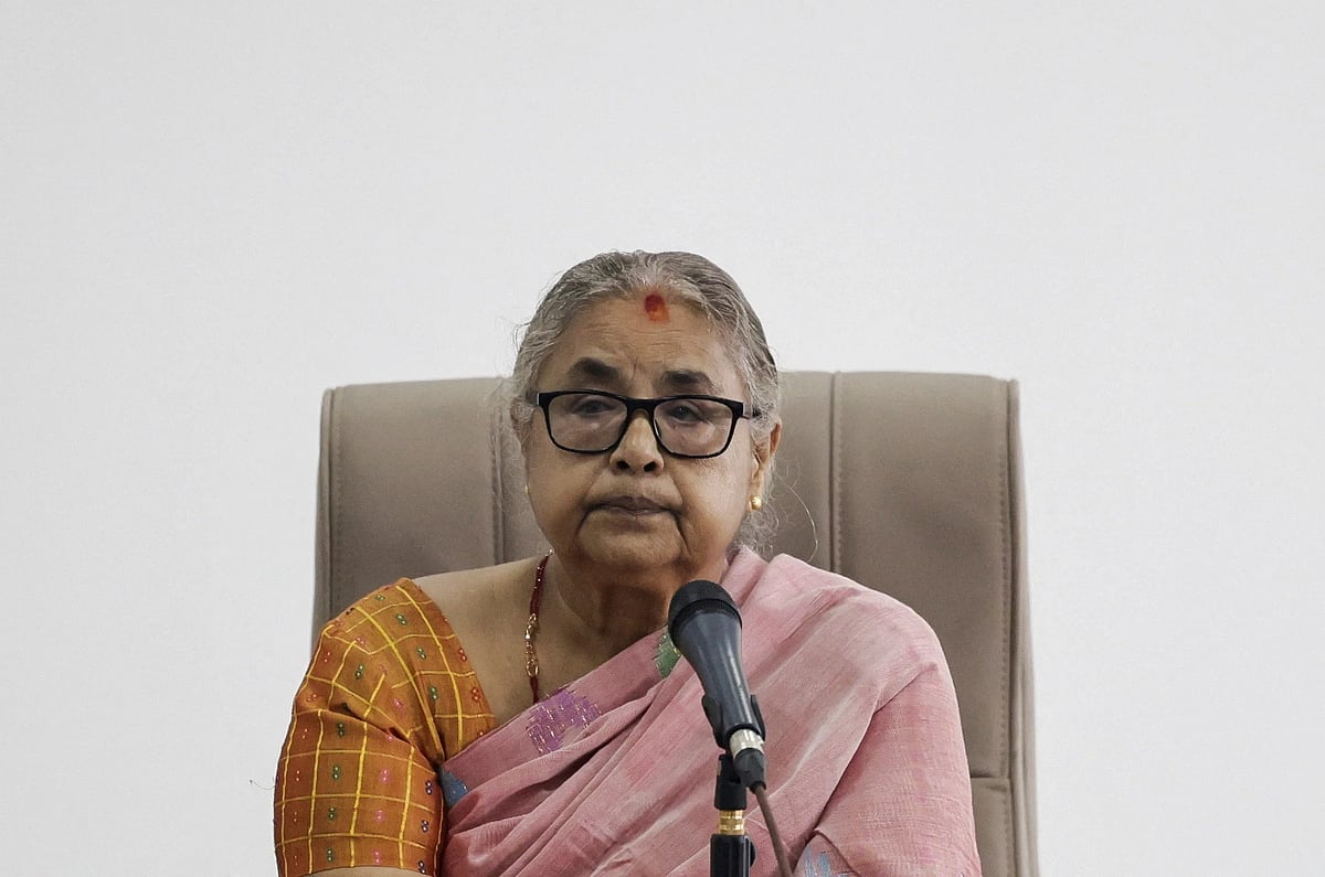 সিংহদরবার অফিস কমপ্লেক্সে প্রধানমন্ত্রীর কার্যালয়ে সুশীলা কারকি, কাঠমান্ডু, নেপাল। ১৪ সেপ্টেম্বর, ২০২৫