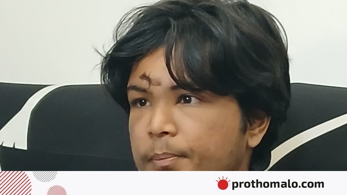 Dushdan yalangoch yigitlarning fotosuratlari Bokira porno video onlayn