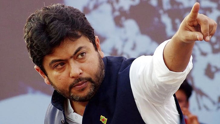 ফরিদপুরের ভাঙ্গা থানায় হামলা-ভাঙচুরের ঘটনায় সাবেক সাংসদ সদস্য নিক্সন চৌধুরীকে প্রধান আসামি করে মামলা হয়েছে