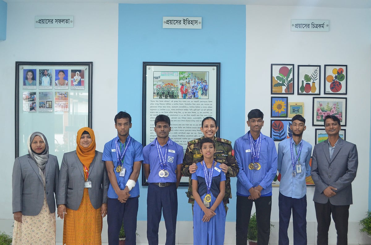 প্রয়াস সাভার অটিজম ও স্নায়ুর অন্যান্য বিকাশজনিত সমস্যায় আক্রান্ত ব্যক্তিদের নিয়ে শিশু ব্যবস্থাপনা প্রশিক্ষণ কোর্সে ভর্তিপ্রক্রিয়া শুরু করেছে