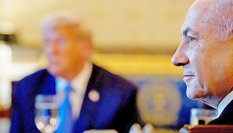 হোয়াইট হাউসে ডিনার আয়োজনে ডোনাল্ড ট্রাম্পের সঙ্গে বেনিয়ামিন নেতানিয়াহু