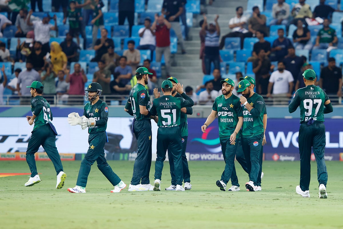 পাকিস্তান ক্রিকেট দল আগামীকাল ভারতের বিপক্ষে খেলতে নামবে