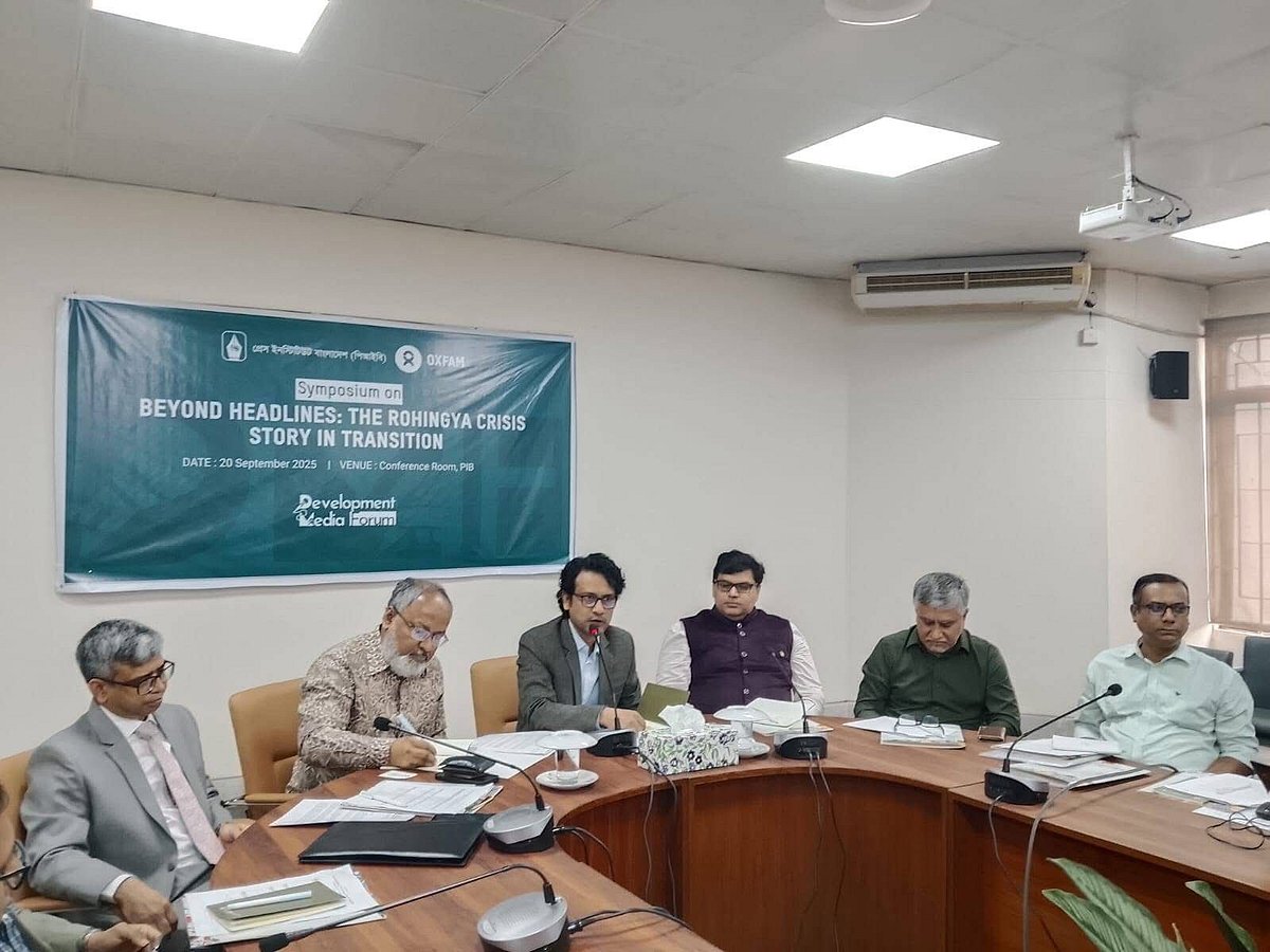 প্রেস ইনস্টিটিউট বাংলাদেশ (পিআইবি), অক্সফাম ইন বাংলাদেশ এবং ডেভেলপমেন্ট মিডিয়া ফোরাম আয়োজিত সিম্পোজিয়ামে বক্তারা। শনিবার, ঢাকায়