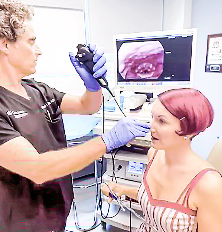 তলোয়ার গেলার প্রস্তুতি নিচ্ছেন জিন মিনস্কি