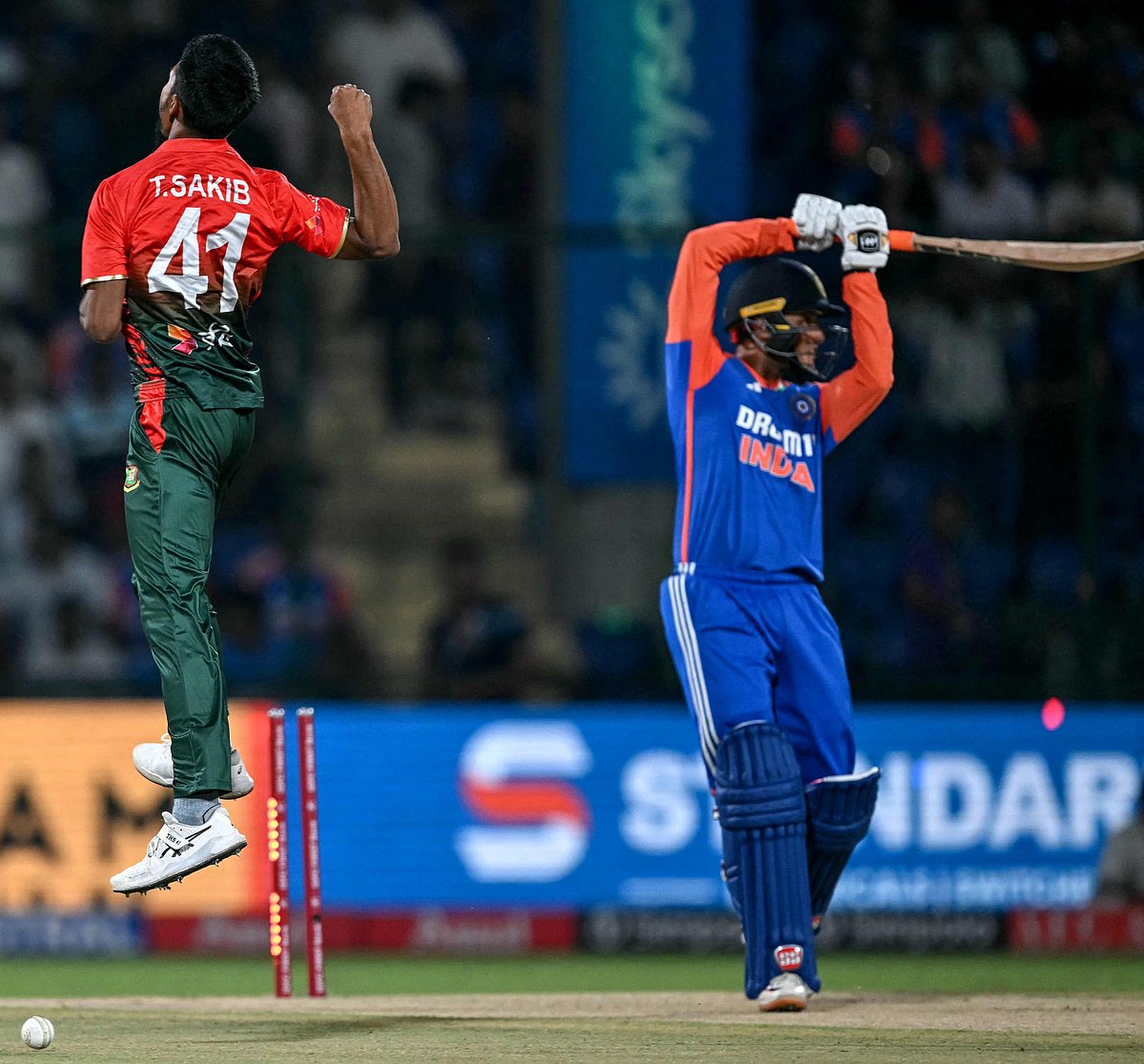 আজ দলে ফিরতে পারেন তানজিম।