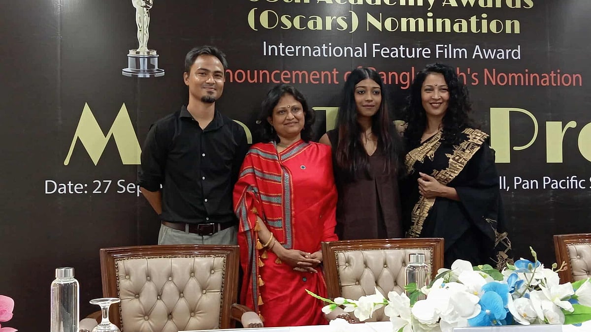 সংবাদ সম্মেলনে ‘বাড়ির নাম শাহানা’ টিম