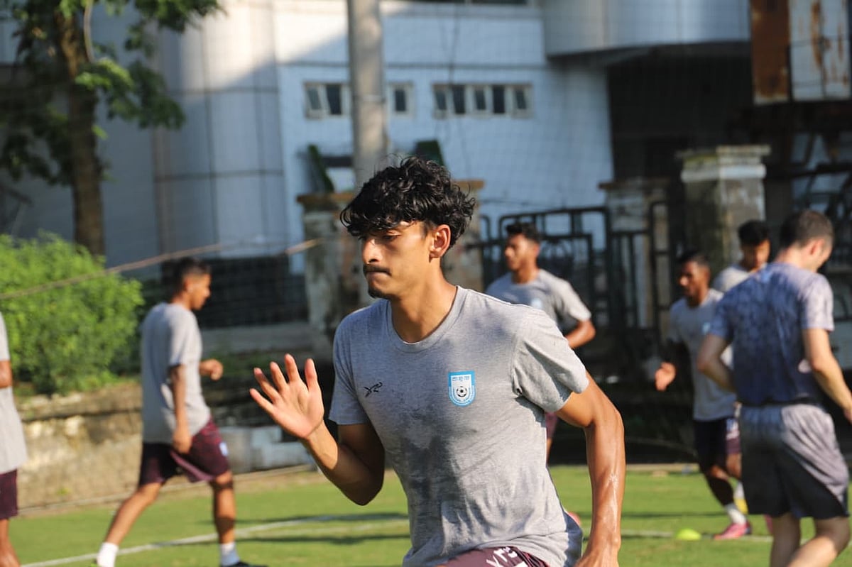 অনুশীলনে জায়ান আহমেদ