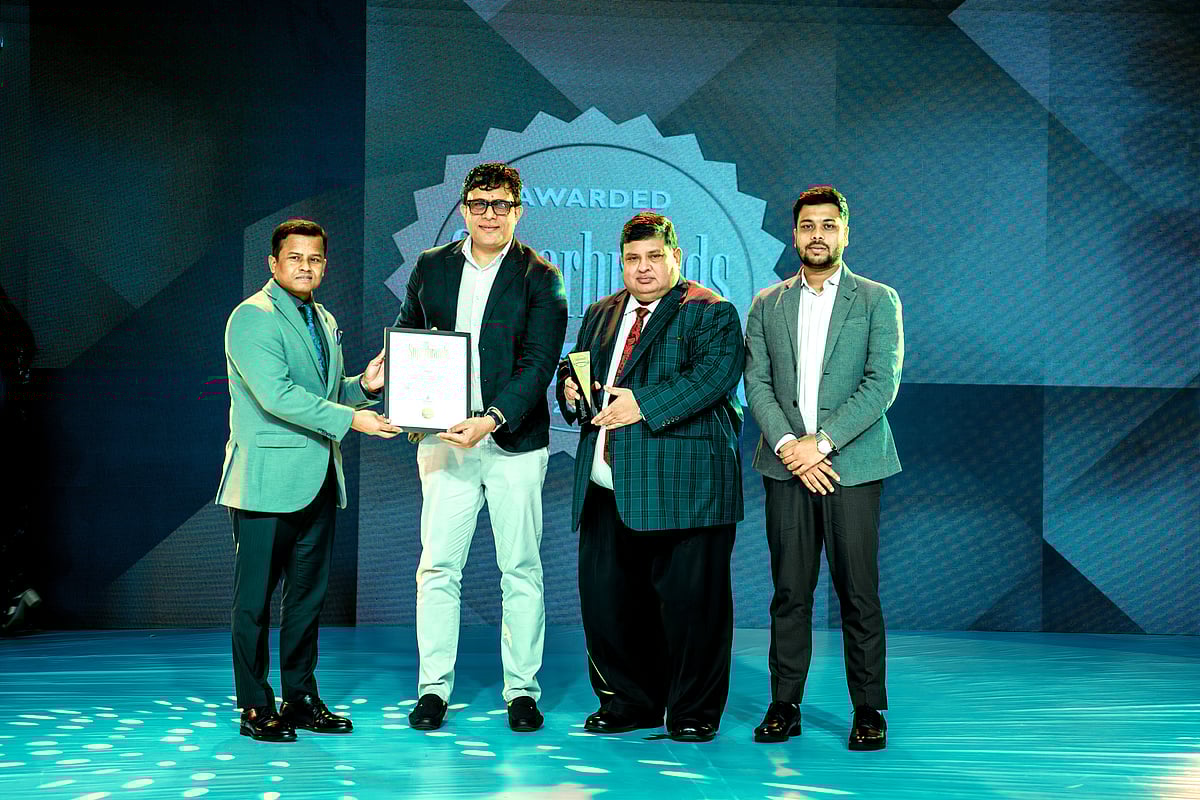 স্যানিটারিওয়্যার ব্র্যান্ড স্টেলা ‘সুপারব্র্যান্ডস অ্যাওয়ার্ড’ সম্মাননা পেয়েছে