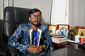 সাবেক স্ত্রীর বিরুদ্ধে হিরো আলমের মামলা, অভিযোগ চাঁদা দাবির