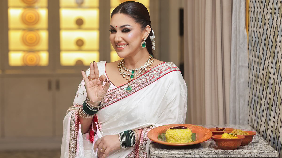 নিরামিষ রান্না শিখেছেন মা শেফালি বিশ্বাসের কাছ থেকে