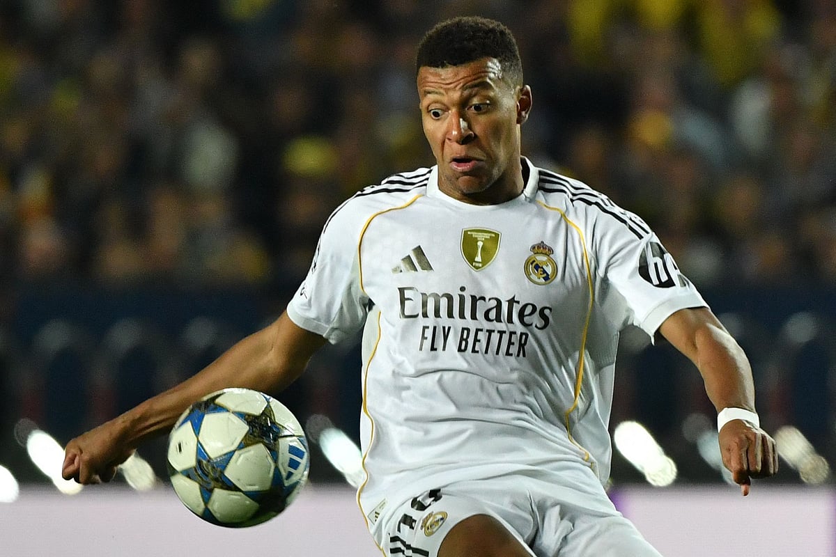 কাইরাত আলমাতির বিপক্ষে হ্যাটট্রিক করেছেন রিয়াল মাদ্রিদের কিলিয়ান এমবাপ্পে