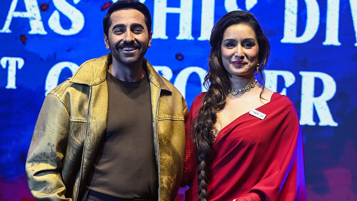 ‘থামা’র ট্রেলার প্রকাশ অনুষ্ঠানে আয়ুষ্মান খুরানা ও শ্রদ্ধা কাপুর। ছবি: এএনআই