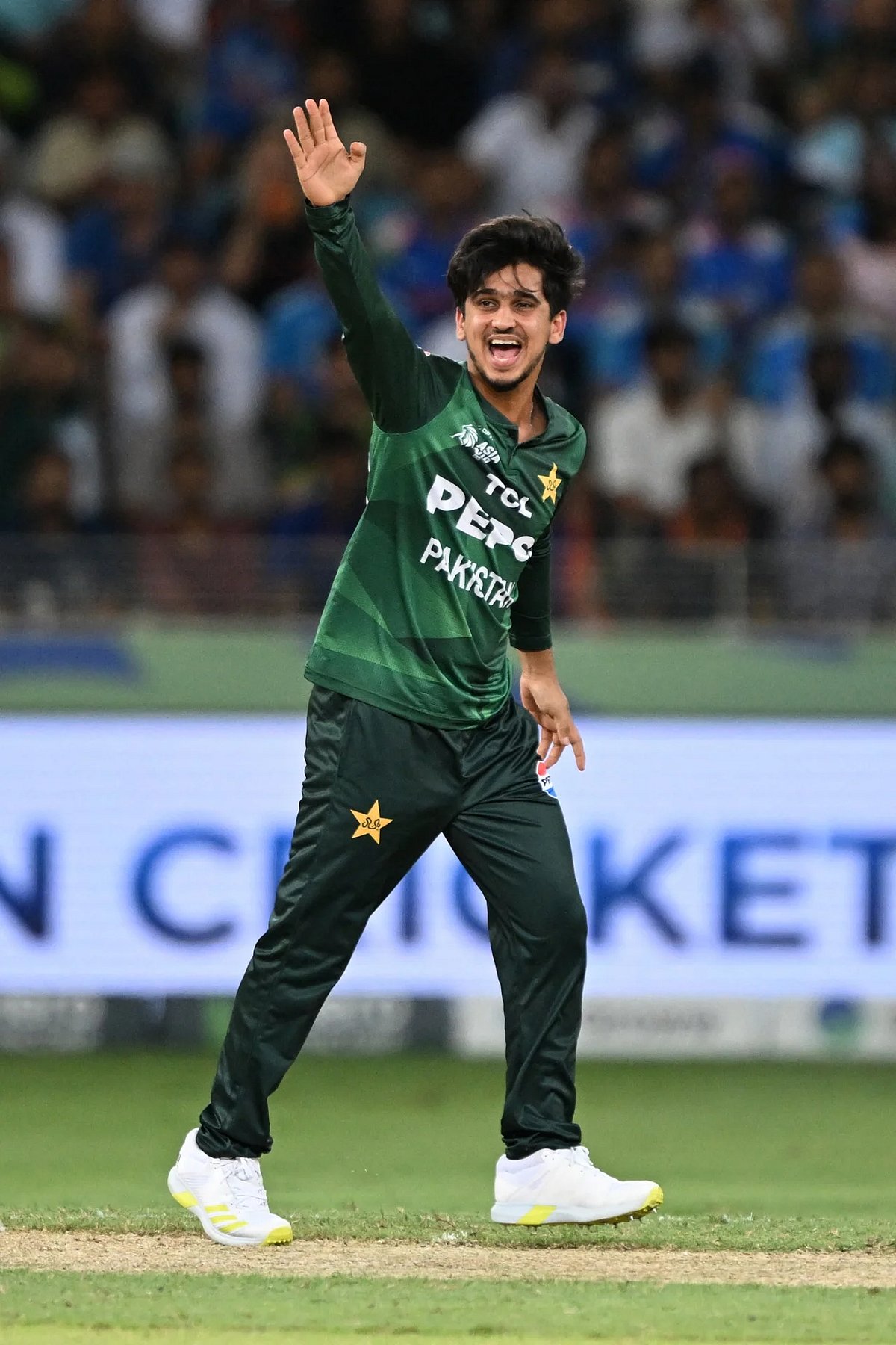 সাইম আইয়ুব এবারের এশিয়া কাপে ৮ উইকেট নিয়েছেন। ১৪ সেপ্টেম্বর পাকিস্তান–ভারত ম্যাচে তোলা ছবি