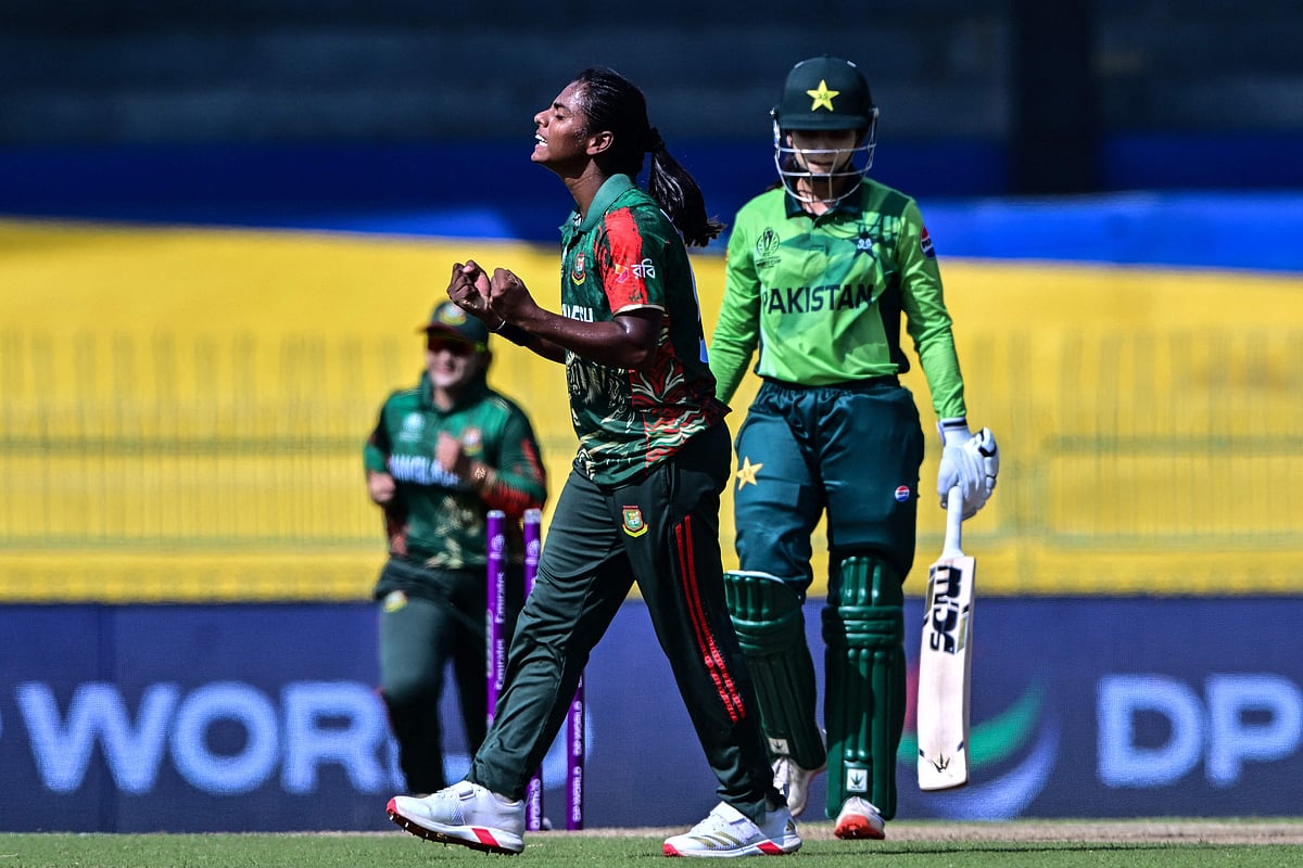 কাল দুই উইকেট নিয়েছেন মারুফা